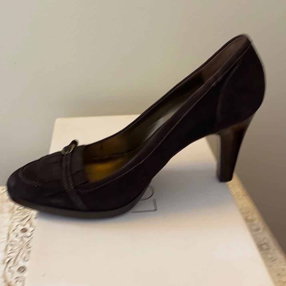 Suede heels - Picture 4 of 10